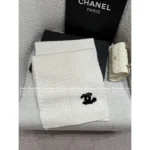 Chanel 25A Fall/Winter Collection ☑️ Heavyweight Knit Set - 100% Cashmere Pineapple Scarf & Beanie - Image 11