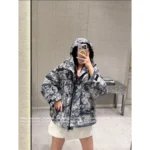 Dior 2025 Early Fall Collection 🔍 Jungle Print Set - Tiger Pattern Zip-Up Jacket & Skirt Coord 🐯 - Image 7