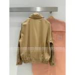 miumiu 2025SS Early Fall Collection 🤎 American Retro Jacket - Khaki Leather Logo Notch Collar Coat - Image 10