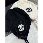Chanel 2025B Fall/Winter Collection 🤍 Pom-Pom Beanie w/ Drop Pendant - Imported Cashmere Earflap Hat (Russian-Style Knit) - Image 4