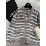 Chanel 2025B Early Fall Collection 🤎 Color-Block Cardigan - V-Neck Relaxed Fit w/ Cashmere/Wool/Mohair-Silk Blend - Image 6