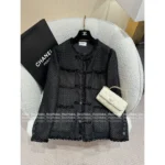 Chanel 2025A Haute Atelier Collection 🆕 Wang Yibo Inspired Blazer - Knitted Tweed Jacket with Frog Buttons - Image 2