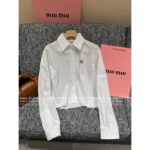 miumiu 2025SS Early Fall Collection 🤍 Short White Shirt - Notch Collar Logo Classic Style - Image 9