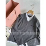 miumiu 2025SS Fall/Winter Collection 🩶 Mock Two-Layer Sweater - Embroidered Logo Imported Cashmere Blend - Image 2