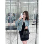 Chanel 25A Peacock Green Woven Tweed 🦚 Cropped Blazer w/ Pockets - Imported Bouclé Jacket (Women’s Luxe Atelier Collection) - Image 8