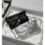 Chanel 2025SS Spring/Summer Collection 💫 Pearl-Accordion Evening Bag - Detachable Chain Multi-Way clutch - Image 2