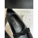 Chanel 25B Early Fall Collection 🌈 Runway Bow Mary Janes - Square-Toe Pump with Handcrafted Logo Detail - Image 13
