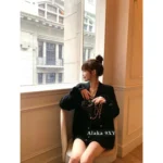 Chanel 24K Fall/Winter Collection 🌟 Runway Wool Blend Cardigan - Oversized Fit with Ruffle Sleeves 🦙 - Image 2