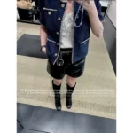 Chanel 2025A Early Fall Haute Atelier Collection 💙 Women's Navy Tweed Short-Sleeve Jacket - Round Neck + Four-Pocket Design - Image 2