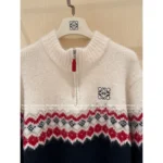LOEWE 2025SS Fall/Winter Collection ♥️ Classic Embroidered Logo Wool Blend Sweater - Stand Collar Zip-Up w/ Colorblock Jacquard - Image 8