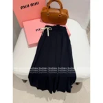 miumiu 2025SS Early Fall Collection 🔍 High-Waisted Pleated Skirt - Wool/Mohair Blend with 3D Tailoring - Image 17