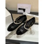 Chanel 25B Early Fall Collection ⛓️ Runway Chain & Patent Leather Mary Janes - Pearl-Accented Pumps for Elegant Style - Image 2