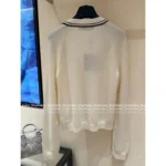 Louis Vuitton 2025SS Early Fall Collection 🆕 Gianna Jun Inspired Cardigan - Cashmere/Lambswool Blend w/ Towel Jacquard & Color-Block V-Neck - Image 19