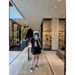 Chanel 2025A Early Fall Haute Atelier Collection 💙 Women's Navy Tweed Short-Sleeve Jacket - Round Neck + Four-Pocket Design - Image 14