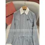 miumiu 25SS Early Autumn New Collection Colorblock Vertical Stripe Embroidered Letter Logo Detachable Shirt Dress for Women - Image 5