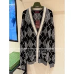 Gucci 2025SS Early Fall Collection 🩶 British Style Argyle Cardigan - Color-Block Knit Blazer with Logo Detail - Image 5