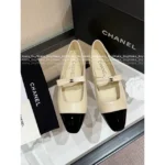 Chanel 25B Early Fall Collection 🌈 Runway Bow Mary Janes - Square-Toe Pump with Handcrafted Logo Detail - Image 9