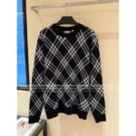 BURBERRY 2025 Early Fall Collection 🆕 Classic Plaid Color-Block Sweater - Unisex Oversized Wool Blend Pullover - Image 9