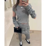 Chanel 2025P Spring/Summer Collection 🌸 Sakura Pink 31 Nano Chain Bag - Genuine Suede w/ Multi-Way Strap & YKK Hardware (Gift Box Packaging) ⛓️ - Image 8