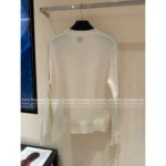 BURBERRY 2025 Early Fall Collection 🐑 Equestrian Embroidered Cardigan - 100% Wool V-Neck Knit Coat - Image 11