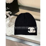 Chanel 25A Fall/Winter Collection ☑️ Heavyweight Knit Set - 100% Cashmere Pineapple Scarf & Beanie - Image 4