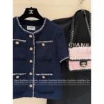 Chanel 2025A Early Fall Haute Atelier Collection 💙 Women's Navy Tweed Short-Sleeve Jacket - Round Neck + Four-Pocket Design - Image 11