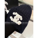 Chanel 25A Fall/Winter Collection ☑️ Heavyweight Knit Set - 100% Cashmere Pineapple Scarf & Beanie - Image 3