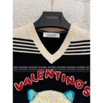 VALENTINO 2025SS Early Fall Collection 🐱 Color-Block Vest w/ Cat Embroidery - V-Neck Wool Knit Waistcoat - Image 15