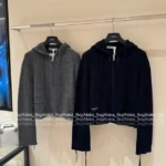 Dior 2025SS Early Fall Collection 🩶 Premium Gray Hooded Cardigan - Embroidered Logo Zip-Up w/ Cashmere-Wool Blend