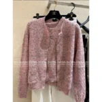 Chanel 2025A Early Fall Collection 🎀 Women’s Dusty Pink Jacquard Cardigan - Wool Blend w/ Pocket Detail (Haute Minimalism) - Image 3