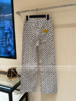 LouisVuitton 2025SS Early Spring Collection 🆕 Women's 4-Leaf Clover Print Denim Set - Jacket & Skirt w/ Embroidered Patches - Image 7