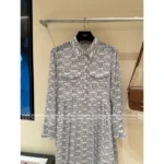 Celine 25SS Spring/Summer Collection 🆕 Print Logo Dress - Notch Collar 100% Mulberry Silk Dress (Lined) - Image 4