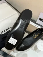Chanel 2025B Early Fall Collection 🐼 Color-Block Mary Janes - Leather Chain Strap Two-Tone Pumps - Image 25