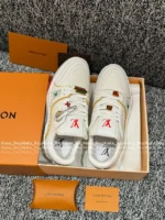 Louis Vuitton Premium 2025 Summer Couple Trainer Sneakers ✨ Embroidered Badge Detail - Gift Box Packaging - Image 9