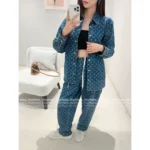 Louis Vuittion 2025SS Early Fall Collection 💙 Signature Print Logo + Heavy Enzyme-Wash Denim — Shirt Jacket/Relaxed Jeans 👖 - Image 11