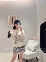 Dior 2025 Early Autumn Collection ⭐️ Colorful Yarn Jacquard Logo Sweater - Round Neck Star-Pattern Wool Knit Women's Pullover - Image 22