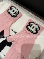 Chanel 25B Fall/Winter Collection ❄️ Towel-Embroidered Logo Set - 100% Kashmir Cashmere Scarf/Beanie/Gloves - Image 39