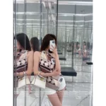 Loewe 2025 Spring/Summer Collection 🌶️ Story Print Metal Logo Tank - Slim-Fit Sleeveless Top for Figure Highlighting