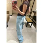 Chanel 2025SS Early Spring Collection 👖 High-Waisted Slim-Fit Jeans - Back Pocket Crystal Embroidery Logo & Flattering Fit