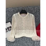 VALENTINO 2025SS Early Fall Runway Knit 🤍 Elegant Loop Yarn Cardigan with Pearl Buttons & Sequins**