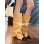 Chanel Autumn/Winter Combat Boots Are Here! 👢 100% Genuine Leather Wide-Calf Button Boots - Leg-Lengthening Magic Instantly Elongates Your Silhouette! ✨ - Image 8