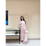 Hermes 2025 Spring/Summer Collection 🌸 Pink Silk Print Set - Notch Collar Blouse & Relaxed Trousers - Image 4