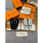 Louis Vuitton 👞2025Classic leather openwork lock loafers shoes ladies - Image 2