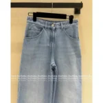 Chanel 2025SS Early Spring Collection 👖 High-Waisted Slim-Fit Jeans - Back Pocket Crystal Embroidery Logo & Flattering Fit - Image 3