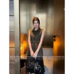 FENDI Early Fall 2025 Collection Classic Jacquard Logo Sleeveless Belted Mid-Length Vest for Women - Image 14