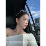 Chanel 2025S Spring/Summer Collection 🕶️ Black & White Contrast Cat-Eye Sunglasses - Gift Box Packaging - Image 10