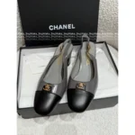 Chanel 2025P Early Spring Collection 🆕 Classic Color-Block Round-Toe Pumps - Crystal Logo & Chunky Heel (Full-Grain Calfskin Lambskin Lining) - Image 10