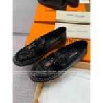 Louis Vuitton 👞2025Classic leather openwork lock loafers shoes ladies - Image 3