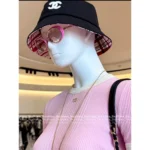 Chanel 2025S Resort Runway Collection 🎀 Y2K Retro Babe~ - Pink Color-Block Round Sunglasses 🕶️ w/ Crystal Accents - Image 4