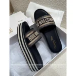 Dior 2025 Spring/Summer Collection ⭐️ Heavyweight Embroidery Platform Slides - Leather Upper w/ Jacquard Logo & Chunky Sole - Image 9